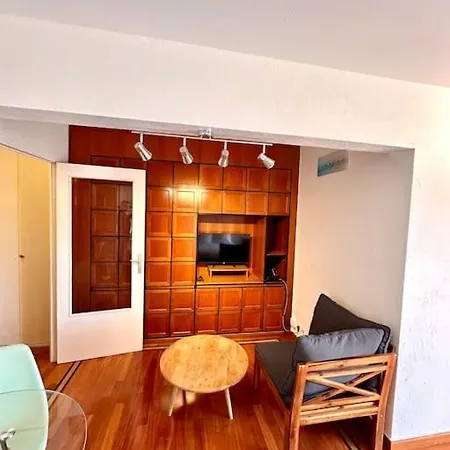 Aime Marin - - Belle Avec Terrasse Et Piscine